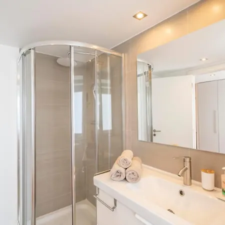 Apartment&suites Santa Clara Lisbon