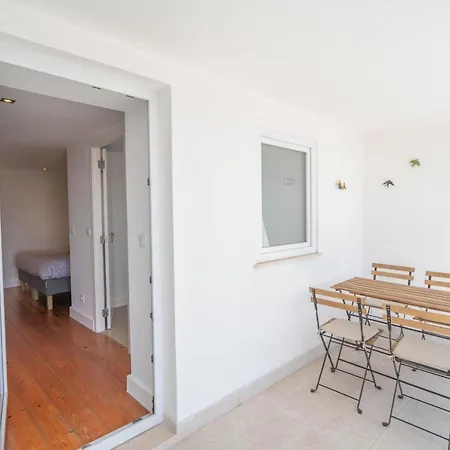 Appartement Apartment&suites Santa Clara Lissabon